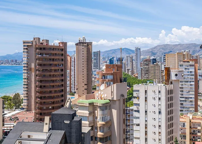 Europa Center 12-b Levante Апартаменты *