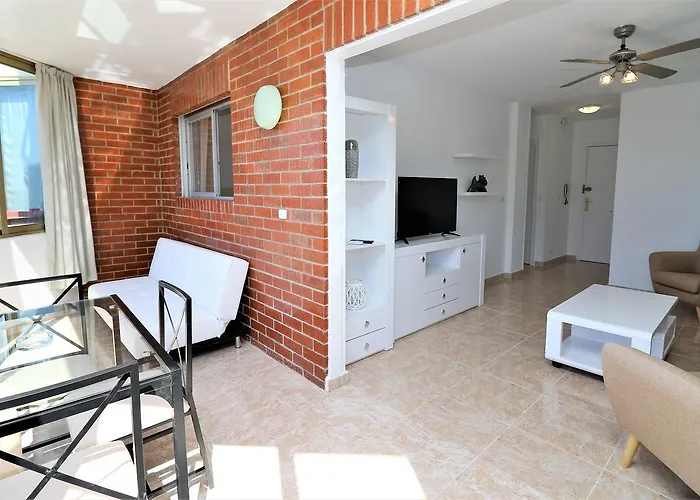 Europa Center 12-b Levante * Бенидорм