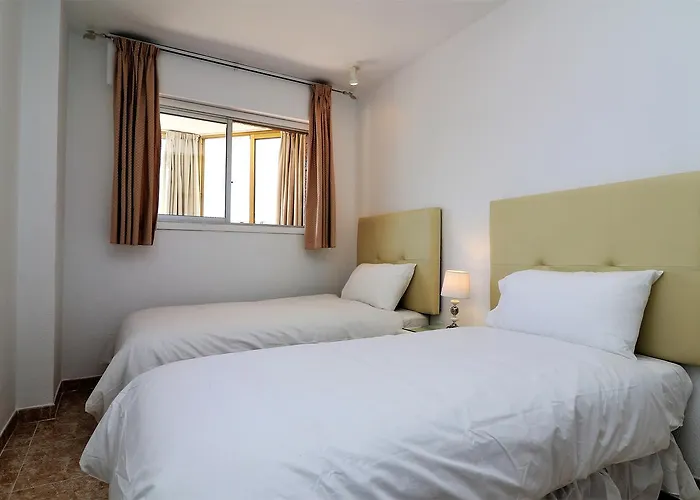 Europa Center 12-b Levante Бенидорм