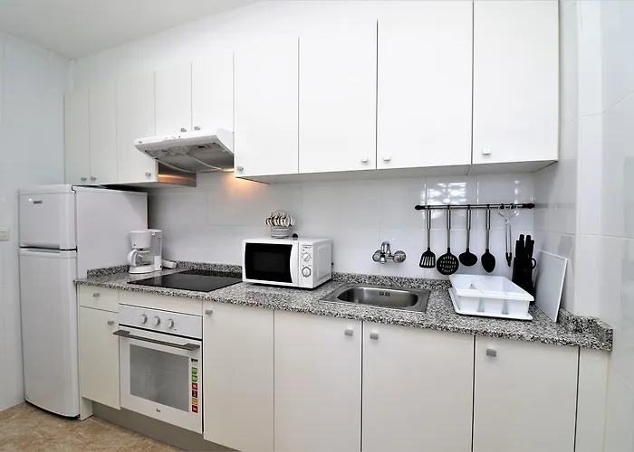 Europa Center 12-b Levante * Бенидорм