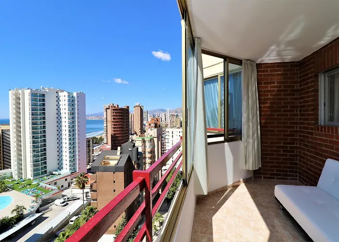 Europa Center 12-b Levante * Бенидорм